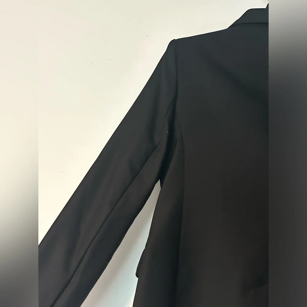 NWOT! Banana Republic Black Lido Sculpted Wool Blazer - Multiple Sizes 💙